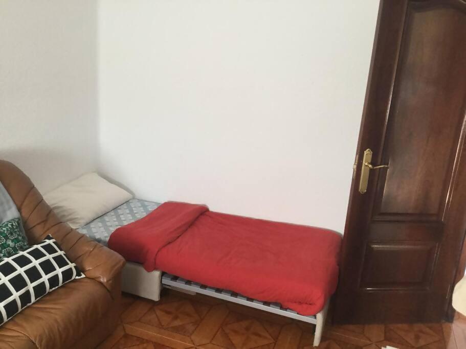 Conide, El Mirador Apartment Oviedo Bilik gambar